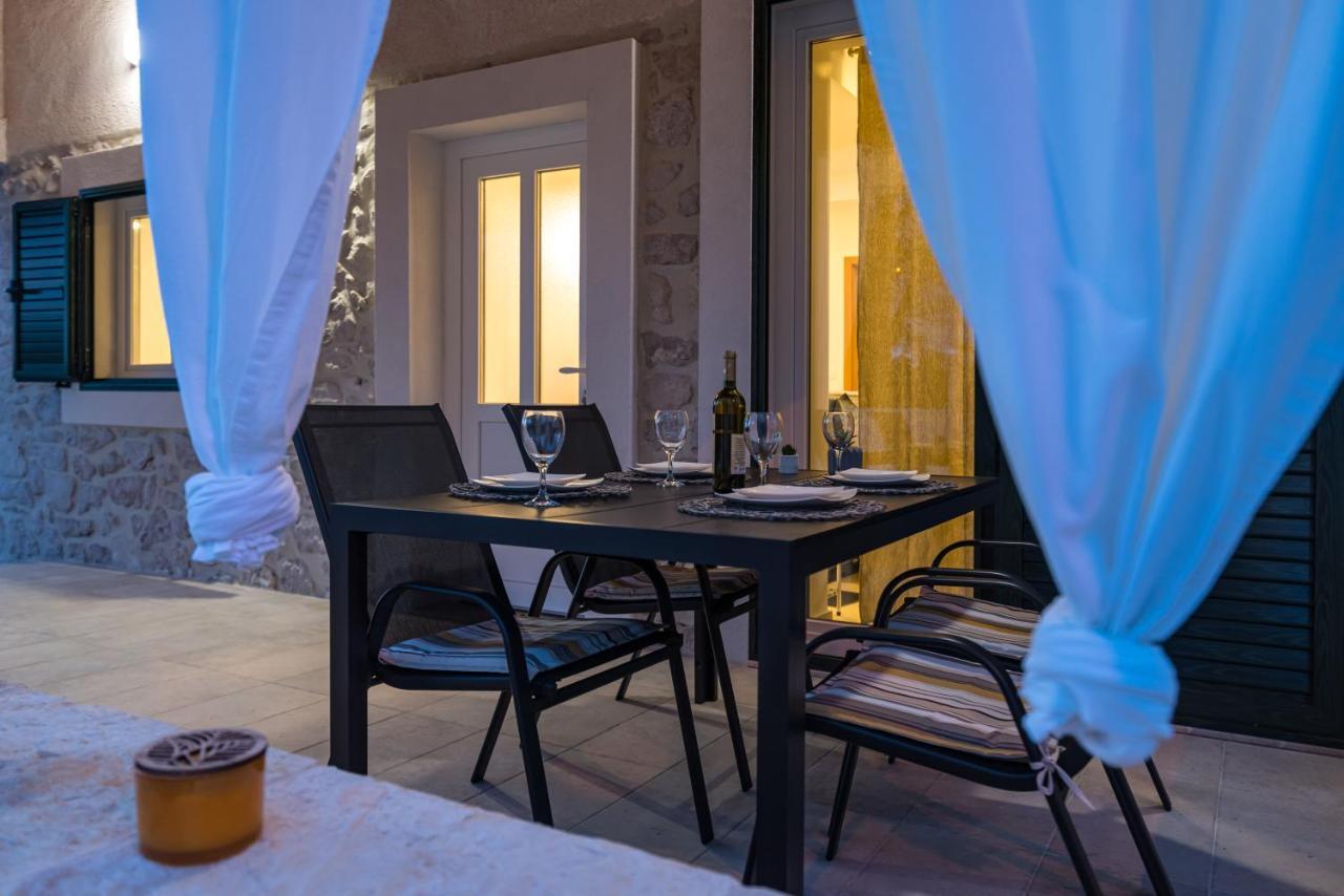 Holiday Home Figurica Novigrad  Екстериор снимка