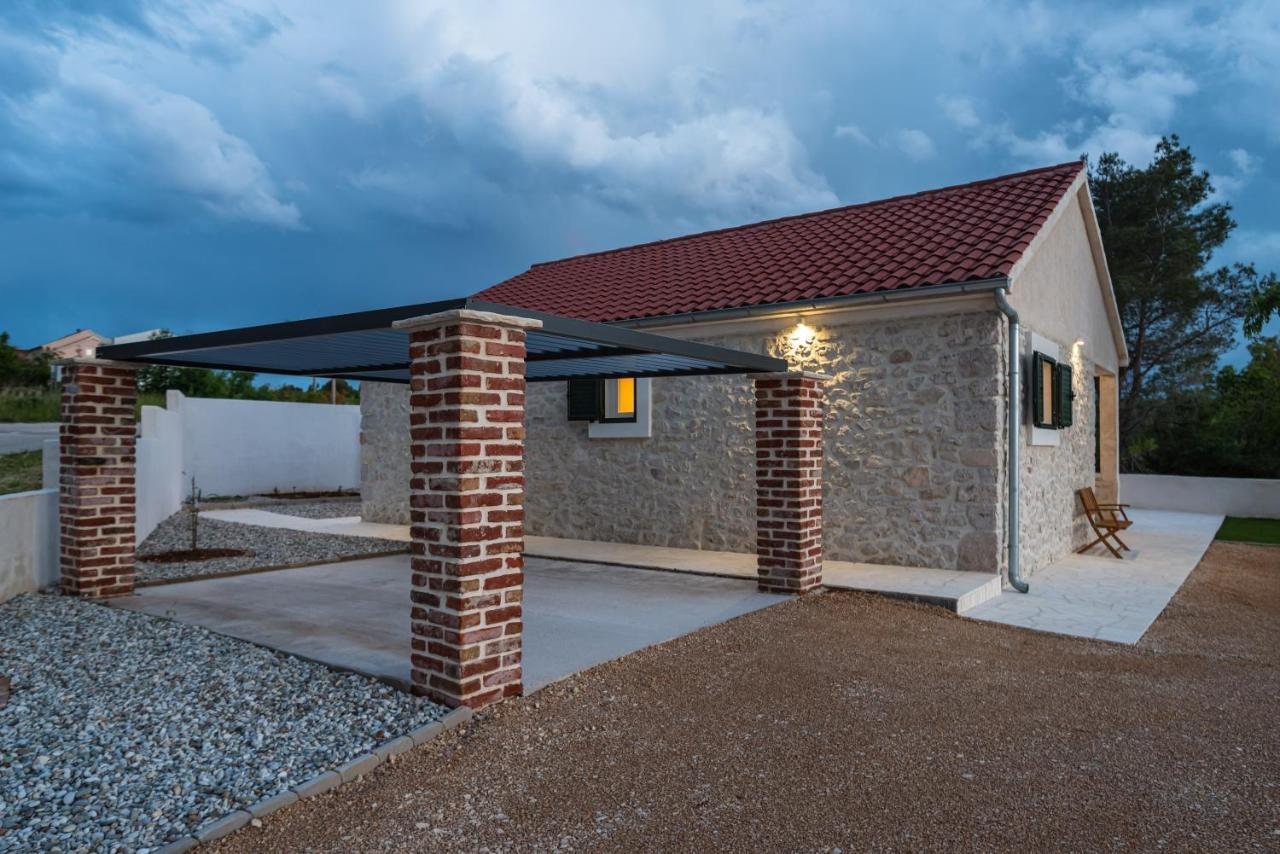Holiday Home Figurica Novigrad  Екстериор снимка