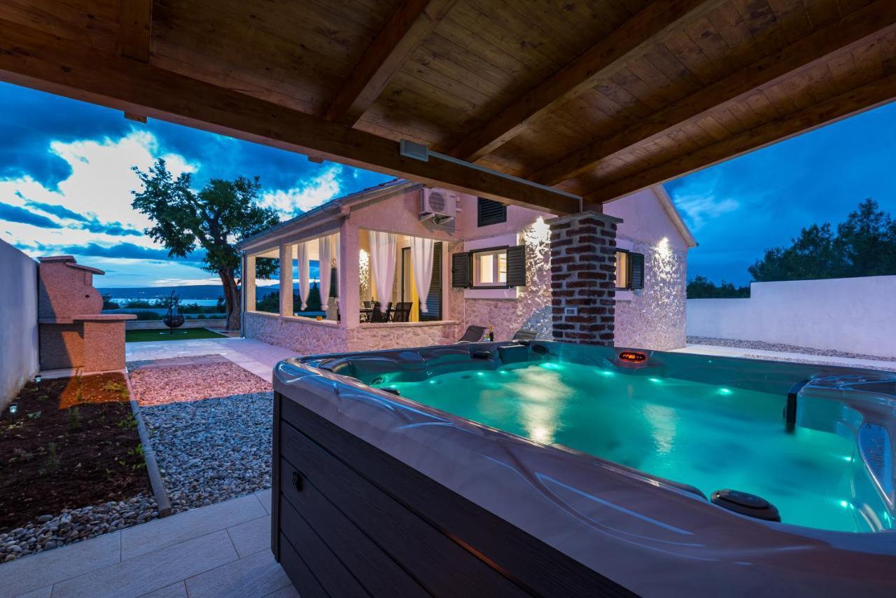 Holiday Home Figurica Novigrad  Екстериор снимка