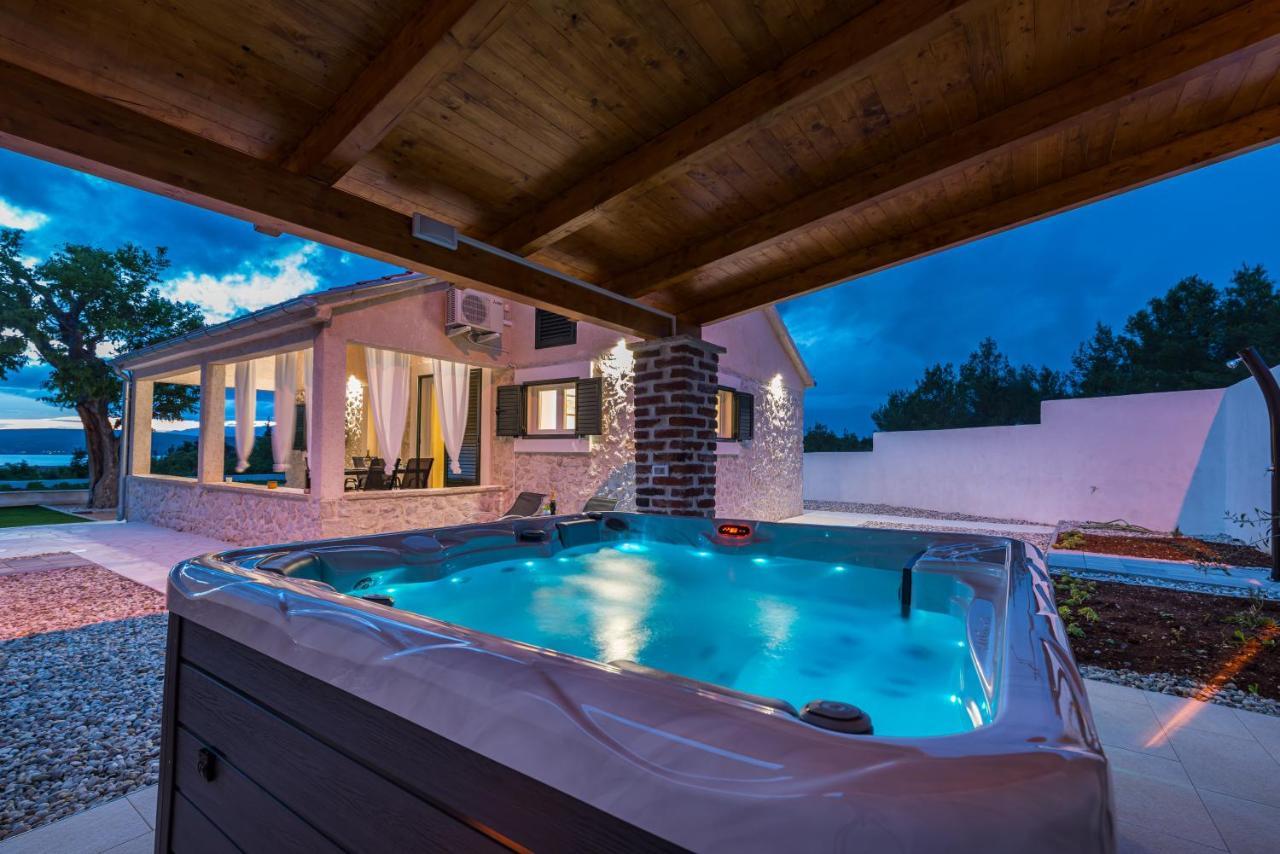 Holiday Home Figurica Novigrad  Екстериор снимка