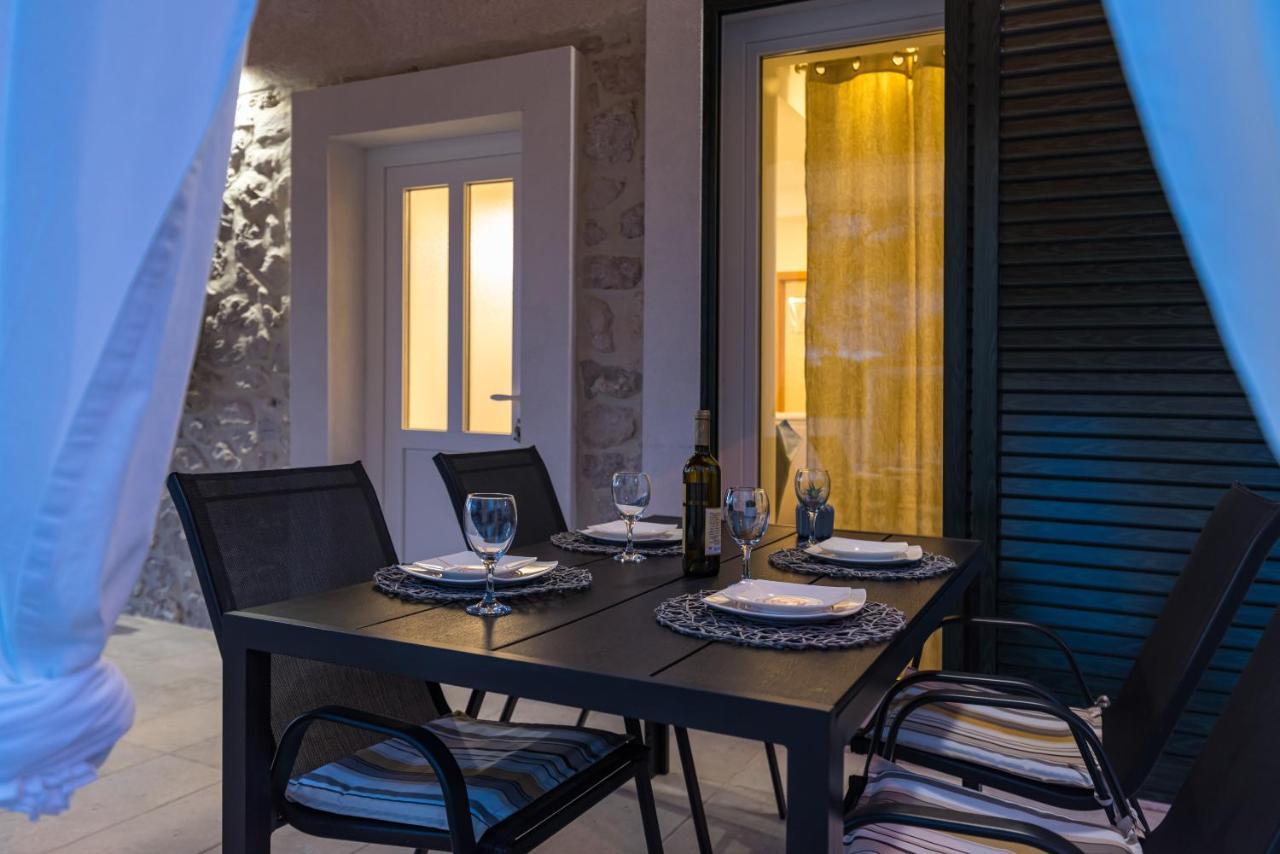 Holiday Home Figurica Novigrad  Екстериор снимка