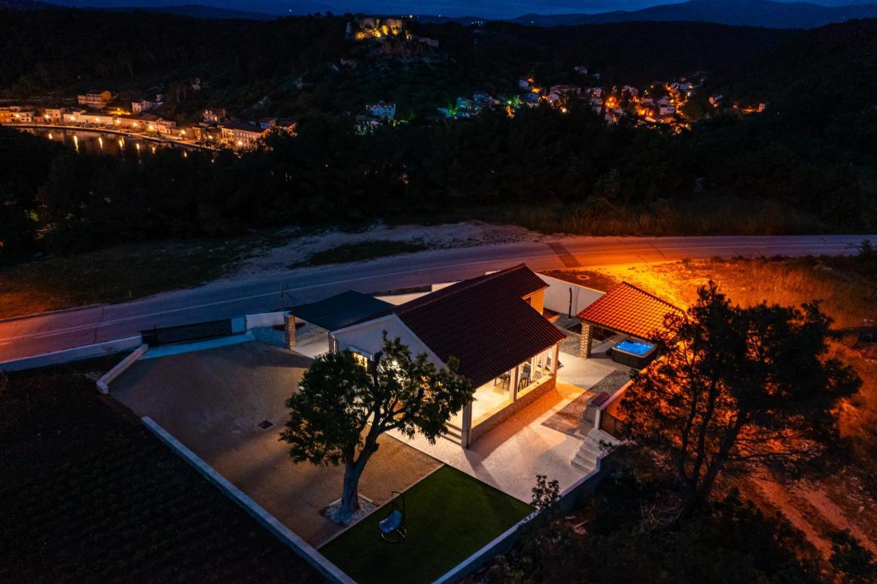 Holiday Home Figurica Novigrad  Екстериор снимка