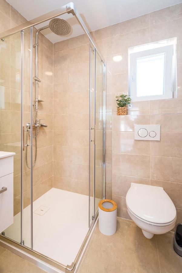 Holiday Home Figurica Novigrad  Екстериор снимка