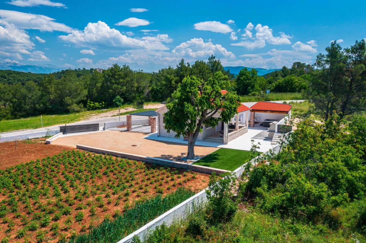 Holiday Home Figurica Novigrad  Екстериор снимка